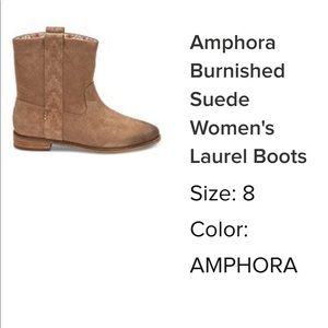TOMS Suede Women’s Laurel Boots size 8